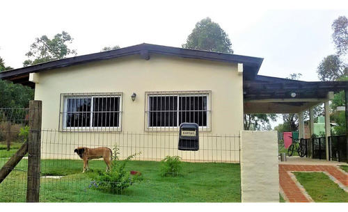 Casa De Buena Construcción En Playa Hermosa