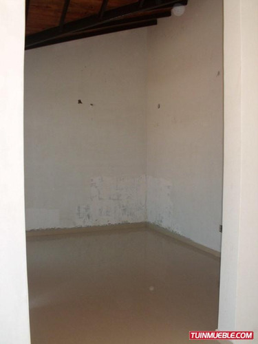 Casas En Venta San Lorenzo Pampatar