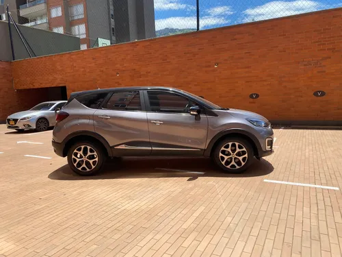 Renault Captur Intens 2.0 Automático En Perfecto Estado