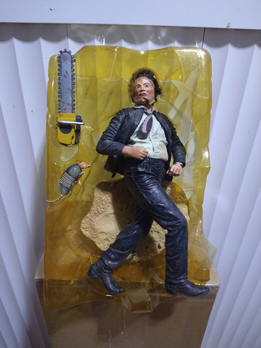 Figura Leatherface Neca Cult Classics (detalle) (Usado)