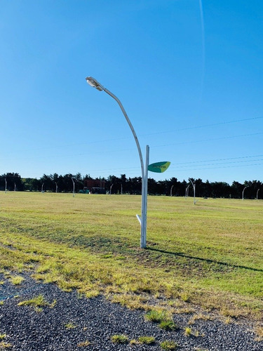Venta De Lote De 300 M2 En Barrio Cerrado En Pueblo Esther.