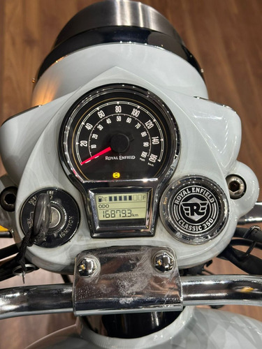 Royal Enfield Classic 350 Abs
