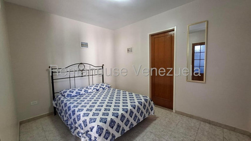 Apartamento Alquiler Amoblado Los Mangos Valencia 26-102 LG