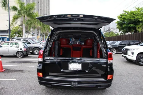 Toyota Land Cruiser 2013 Con El Frental 2017 La Más Full