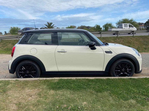 Imagen 14 de 22 de Mini Cooper Cooper Essential 1.5 Manual