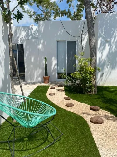 Casa En Renta, Puerto Morelos, 2 H, 1b, A 3km De La Playa, Con Alberca