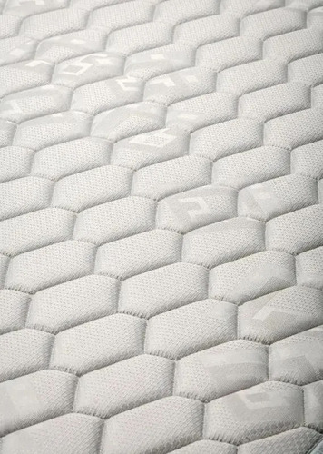 Imagen 3 de 5 de Sommier Colchon Piero Foam 190x140 Espuma 25kg + Almohadas