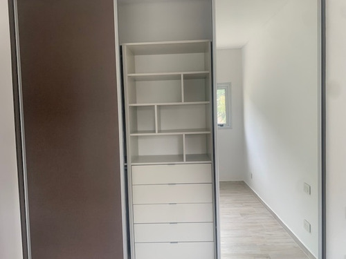 Departamento De 3 Ambientes Con Cochera A Estrenar En Bernal Centro