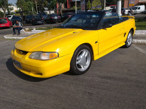 Mustang V8 Conversível
