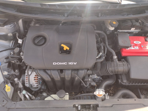 Kia Forte 2.0 Lx Mt
