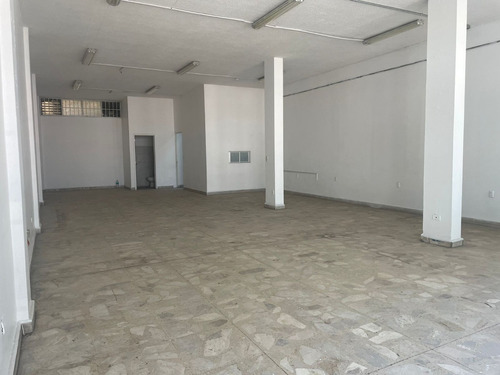 Local Con Departamento En Venta En Las Reynas Irapuato,gto.