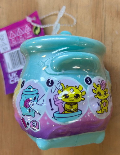 Magic Mixies Mixlings Cauldron Caldero Magico Set 1 Figura