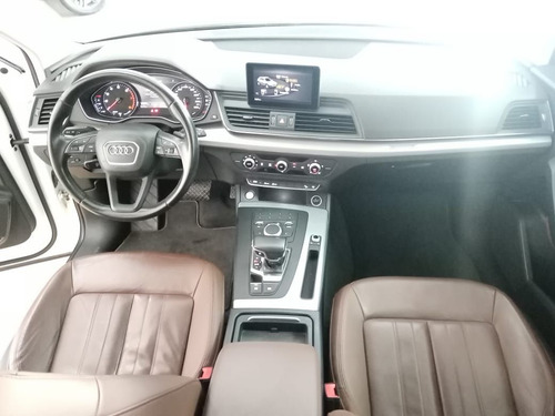 Audi Q5 2.0 L4 Dynamic S-Tronic At