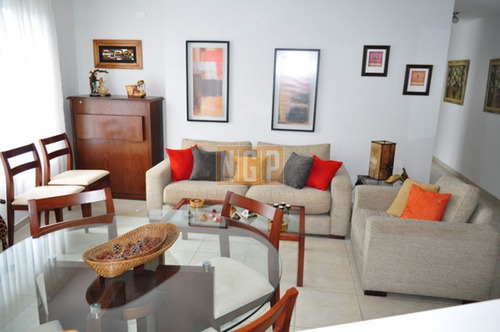 Edificio Torre O En Playa Brava En Exclusividad !!!!!!!!- Ref: 11353