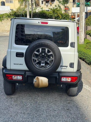 2023 Suzuki Jimny