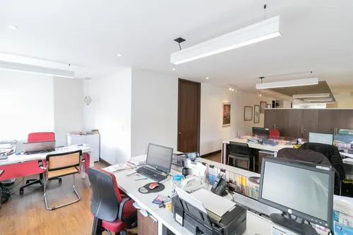 Oficina En Arriendo En Altos Del Virrey. Cod A1021262