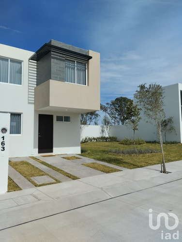 Venta Casa 4 Ambientes Rancho Santa Mónica