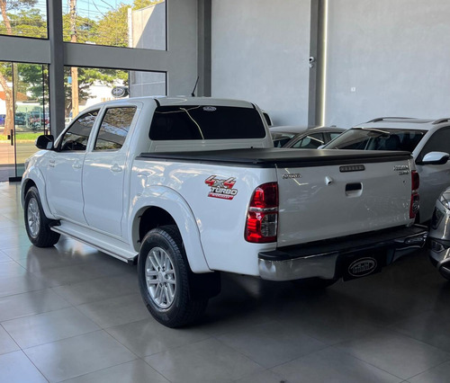 Toyota Hilux Cd4x4 Srv 2015