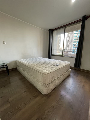 Rebajado, En Venta 1d1b Incluye Bodega, A Pasos Del Metro