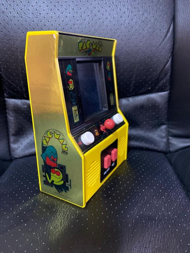 Pac-man Mini Arcade Game