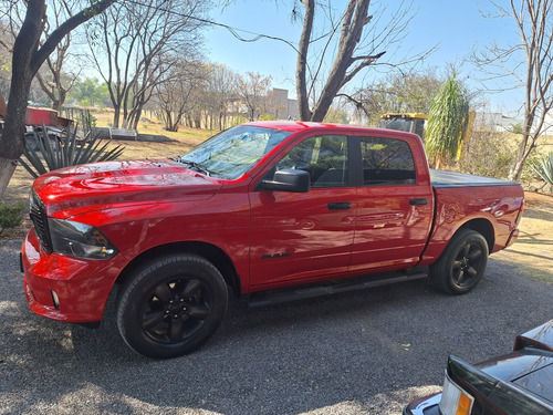 Dodge Ram Hemi Sport Crew Cab 4x4