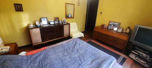 Potencial Comercial, 396mts2 Terreno, 136 Mts2 Edificado