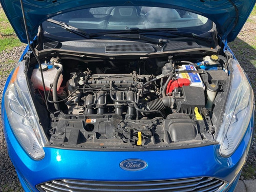 Imagen 10 de 16 de Ford Fiesta Kinetic Design Titanium 1.6 L