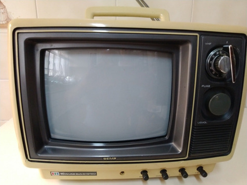 Use Só Como Decoração..nao Funciona.. Tv Semp 10 Toshiba .