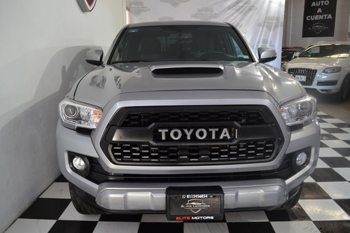 Imagen 8 de 14 de Toyota Tacoma 4x4 Trd Sport 2021