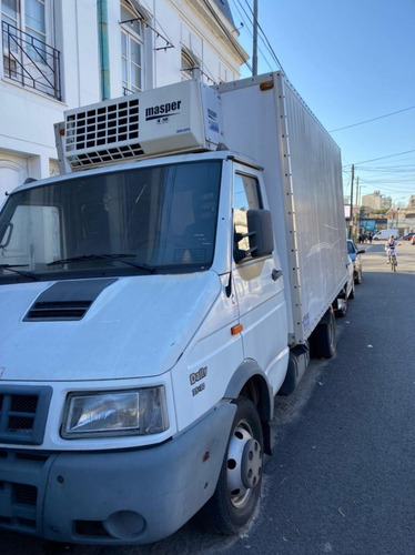 Imagen 7 de 10 de Iveco Daily 35-10 Con Furgón Térmico Refrigerado