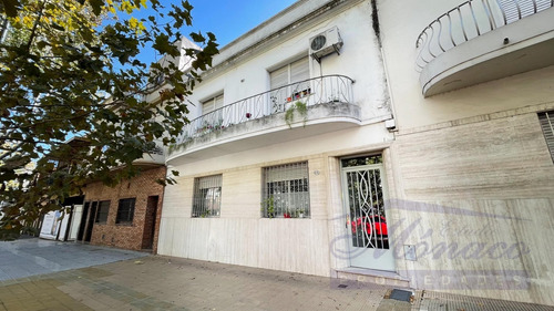 Imagen 1 de 30 de Impecable 2 Ambientes Con Patio Y Cocina Independiente!
