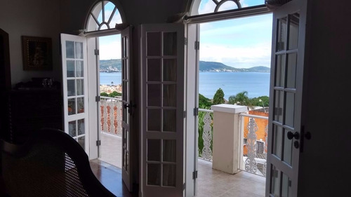 Imagem 10 de 15 de Casa A Venda No Bairro Itaguacu Em Florianopolis - V-75463