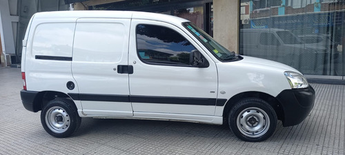 Peugeot Partner 1.6 Hdi Furgon Presence Aa