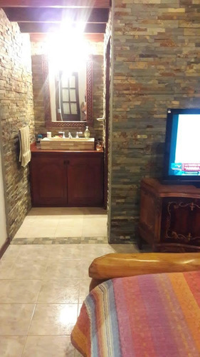 Imagen 11 de 14 de Vende Financia Permuta Quinta 4500 M2 Casa 4 Amb - Olivera