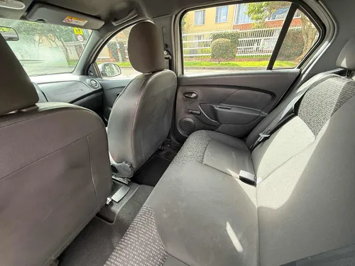 Renault Logan 1.6 Authentique