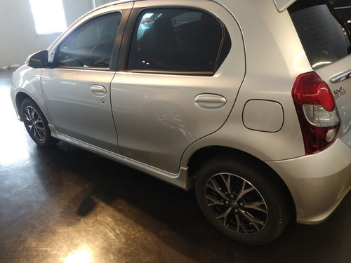 Toyota Etios 2021 1.5 Sedan X