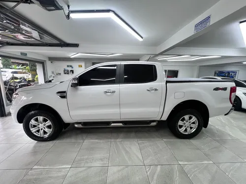 Ford Ranger Xlt Diesel At 4*4 3.2 2023