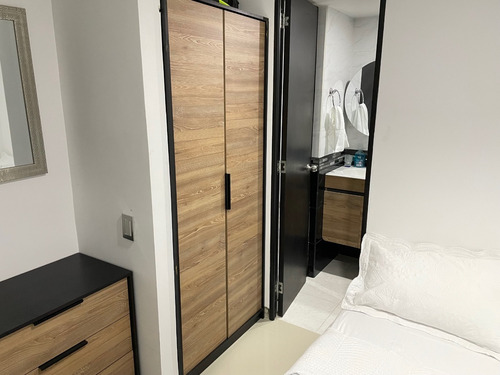 Imagen 10 de 17 de Aparta Suite Acabados Y Muebles De Lujo A Metros Del Poblado