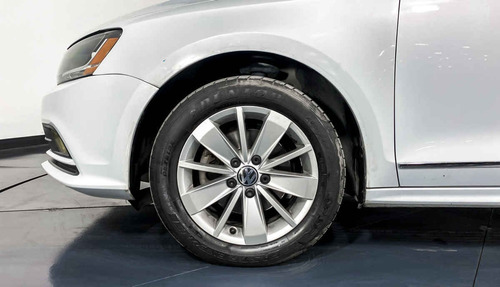 Imagen 10 de 15 de 43386 - Volkswagen Jetta A6 2017 Con Garantía Mt
