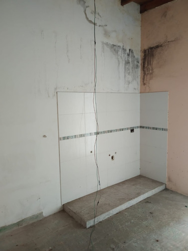 Imagen 9 de 17 de Dos Viviendas En Un Lote De 390 Mts2. Excelente Ubicación!!!