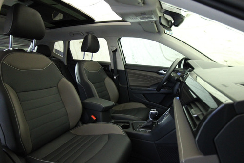 Volkswagen Taos 1.4 Tsi Highline At