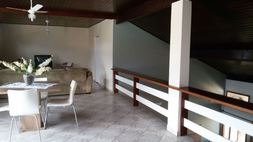 Uma Linda Casa Em Condomínio Fechado Em Tremembé - Cf-1310