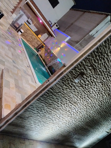 Casa Com Piscina Para Temporada - Leisure Space