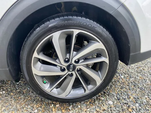 Kia Niro 1.6 Zenith 4X2