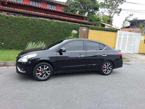 Nissan Versa 2017 1.6 16v Sl Unique Aut. 4p