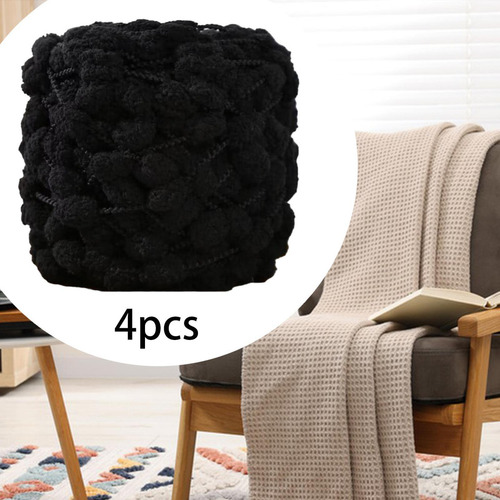 4 Novelos De Lã Grossa Com Pompons, Lã, Lã Preta