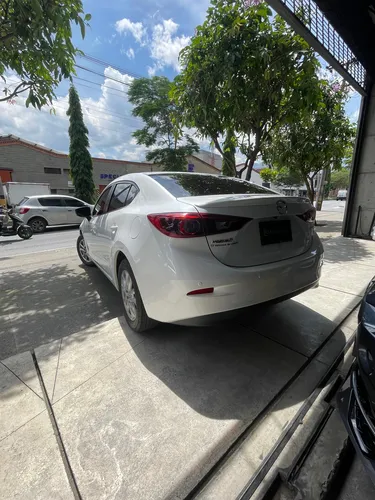 Mazda 3 2.0 Touring At