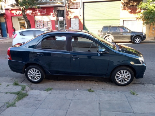 Toyota Etios 1.5 Sedan Xls 2015