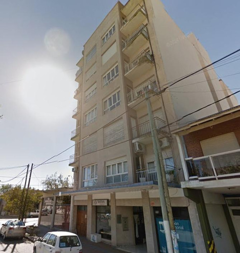 Departamento En Venta - 2 Dormitorios 2 Baños - 60mts2 - Necochea
