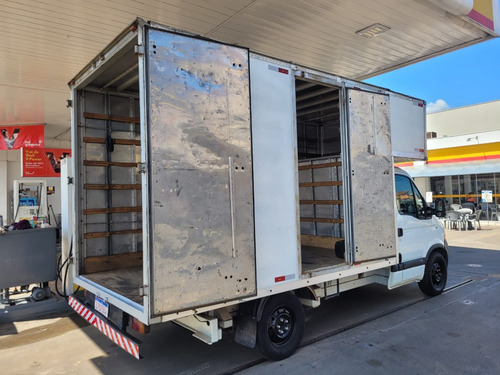 Renault Master chasis 2.5 Dci L2h1 2p
